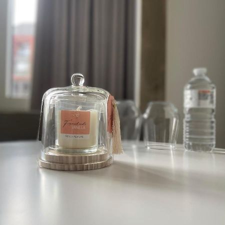 Prachtige Kamer In Centrum Brugge Met Badkamer ! المظهر الخارجي الصورة