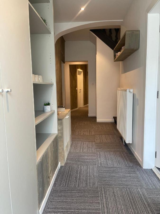 Prachtige Kamer In Centrum Brugge Met Badkamer ! المظهر الخارجي الصورة