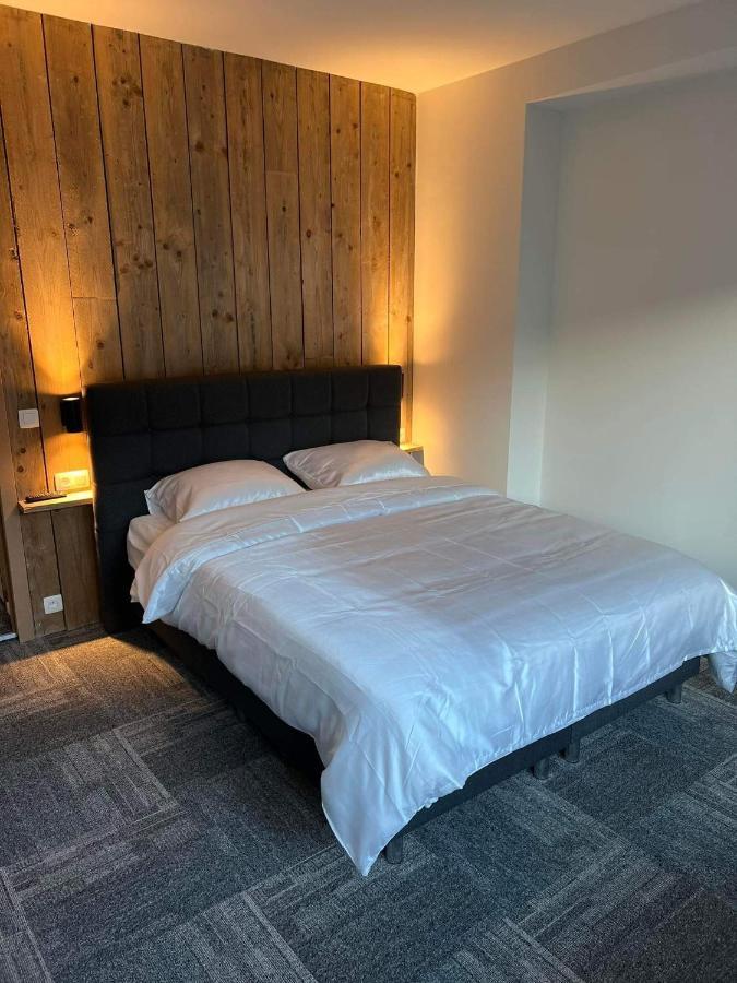 Prachtige Kamer In Centrum Brugge Met Badkamer ! المظهر الخارجي الصورة